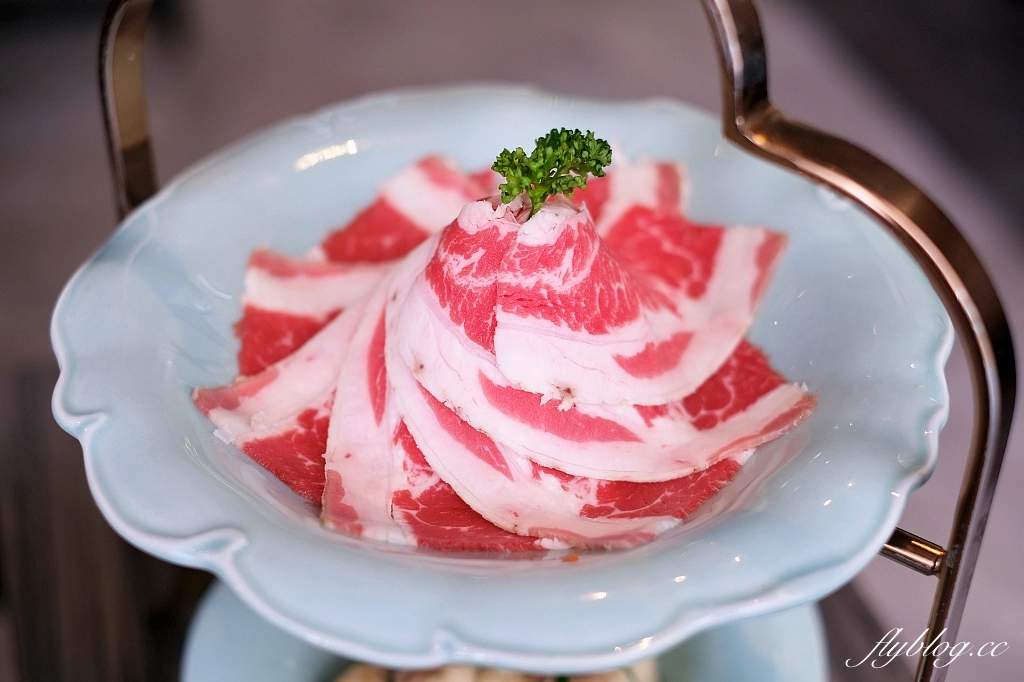 台中北屯|青花驕,典雅東方設計美學用餐環境,連湯都可以喝的麻辣鍋(附2023最新菜單) @飛天璇的口袋 台中北屯|青花驕,典雅東方設計美學用餐環境,連湯都可以喝的麻辣鍋(附2023最新菜單) @飛天璇的口袋