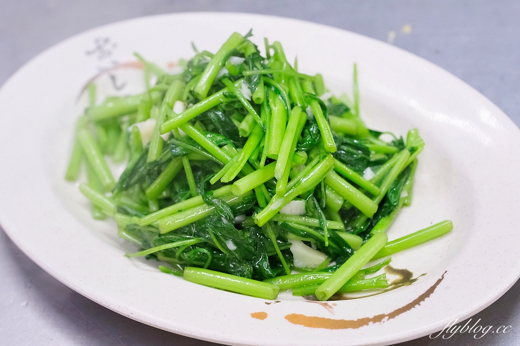 台北中正｜全心羊肉，羊肉軟嫩無腥羶味，南機場夜市人氣羊肉攤，Google評論4.7顆星 @飛天璇的口袋