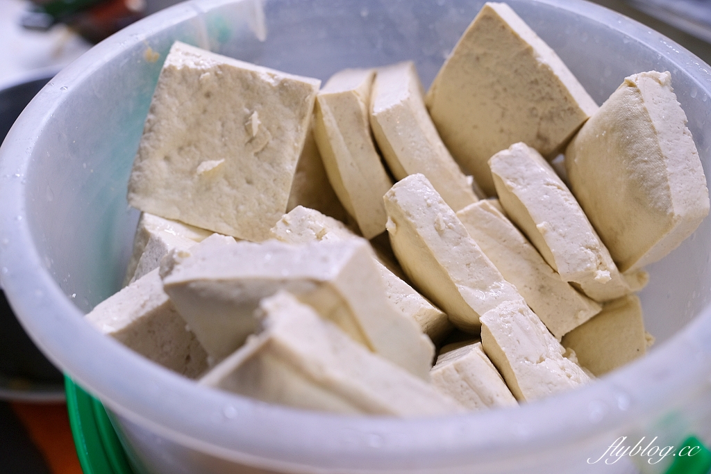 台北中正｜南機場林家臭豆腐，道地的古早味臭豆腐，台式泡菜清脆好吃 @飛天璇的口袋