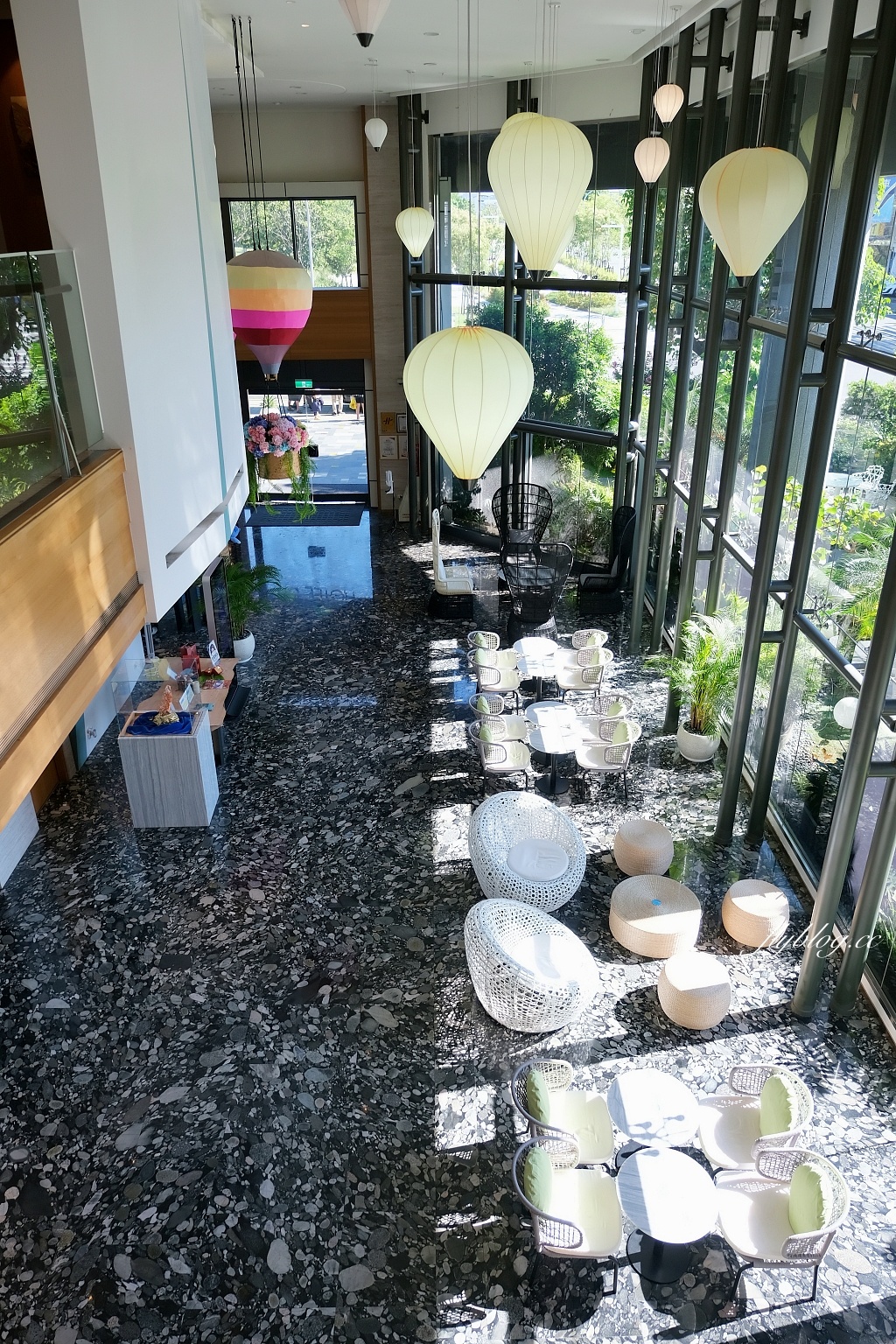 台東飯店｜趣淘漫旅，台東車站步行2分鐘，充滿設計感的熱氣球主題 @飛天璇的口袋