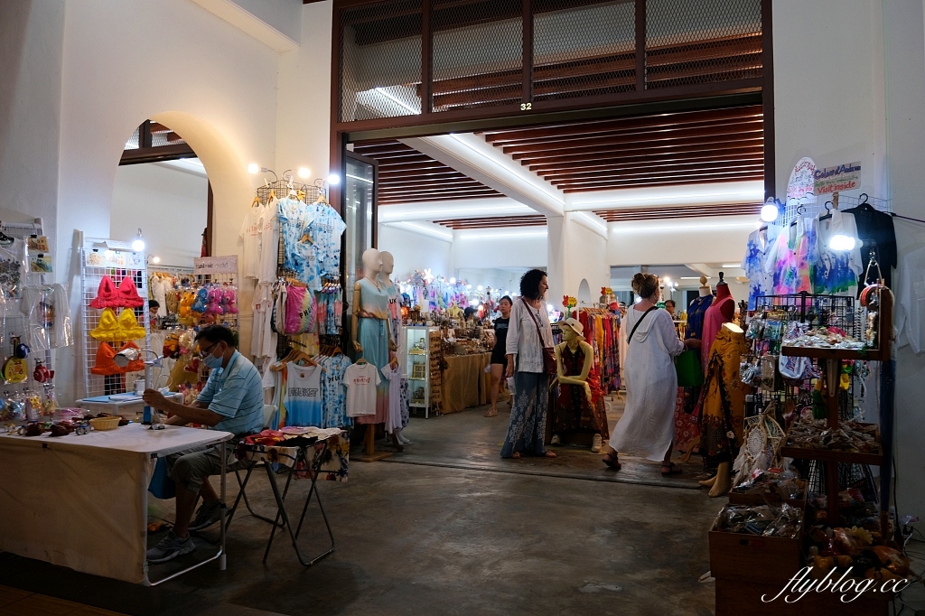泰國普吉島｜Lard Yai 大坡夜市，普吉島週日限定夜市，街道建築感受濃濃葡式風情 @飛天璇的口袋