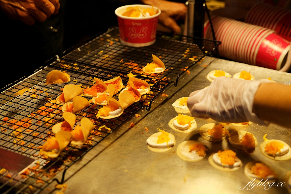 泰國普吉島｜Lard Yai 大坡夜市，普吉島週日限定夜市，街道建築感受濃濃葡式風情 @飛天璇的口袋