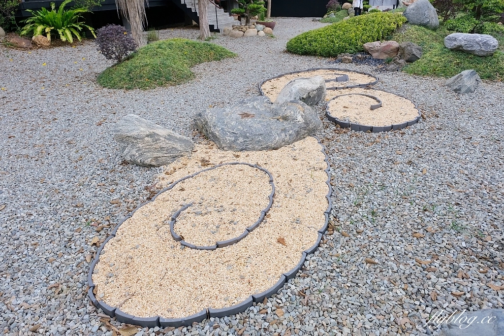 台中北屯｜枯山円敷 YEN KARESAN，隱身大坑山區的預約制餐廳，黑色侘寂風日式庭園建築 @飛天璇的口袋