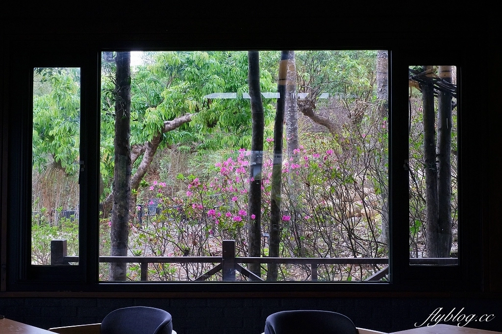 台中北屯｜枯山円敷 YEN KARESAN，隱身大坑山區的預約制餐廳，黑色侘寂風日式庭園建築 @飛天璇的口袋