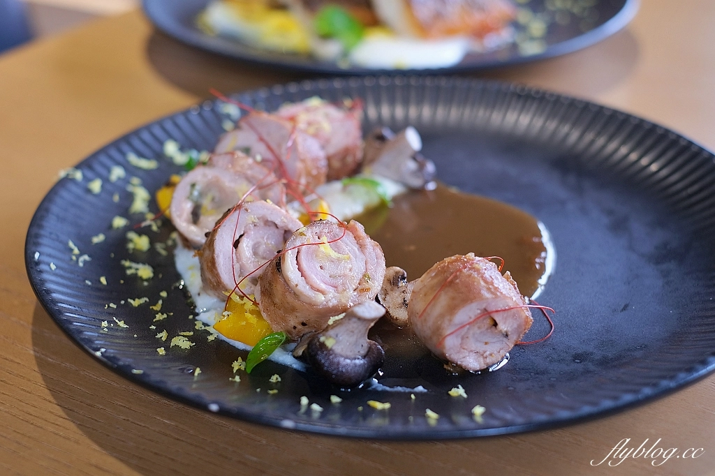 台中北屯｜枯山円敷 YEN KARESAN，隱身大坑山區的預約制餐廳，黑色侘寂風日式庭園建築 @飛天璇的口袋