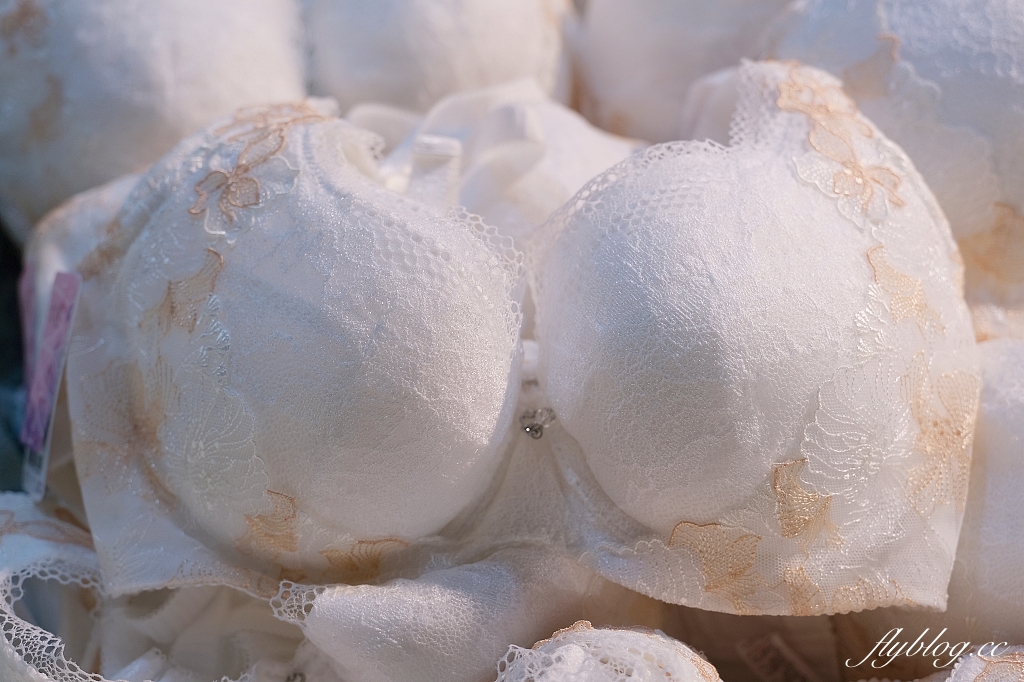 台中中區｜2023曼黛瑪璉&瑪登瑪朵內衣特賣，經典熱銷款買一送一，內衣3件3折起，滿額再送收納包組 @飛天璇的口袋