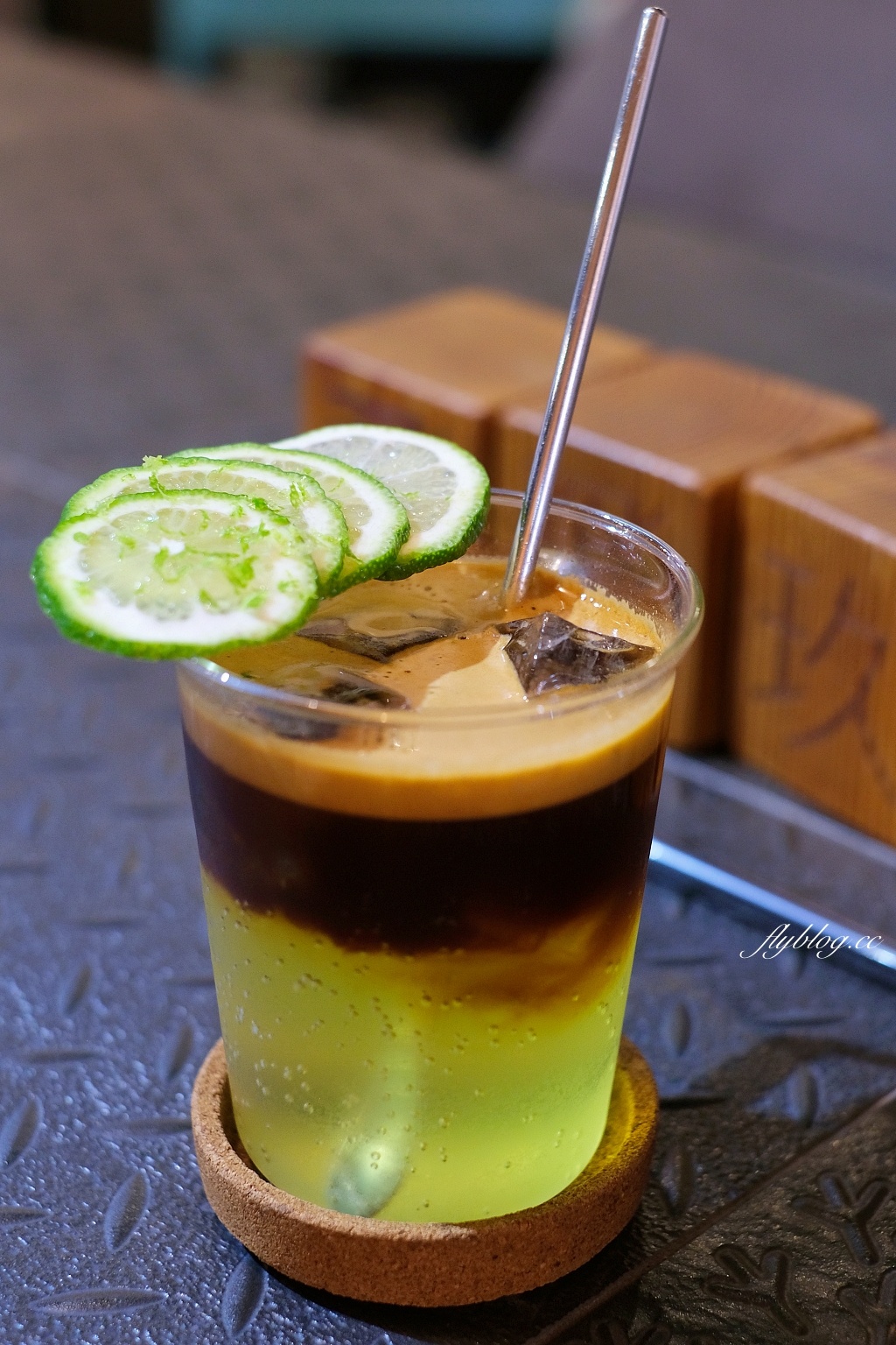 台中北區｜玖安飛飛 Coffee & Makeup，咖啡師和彩妝師的甜點店，中醫商圈復合式咖啡館 @飛天璇的口袋