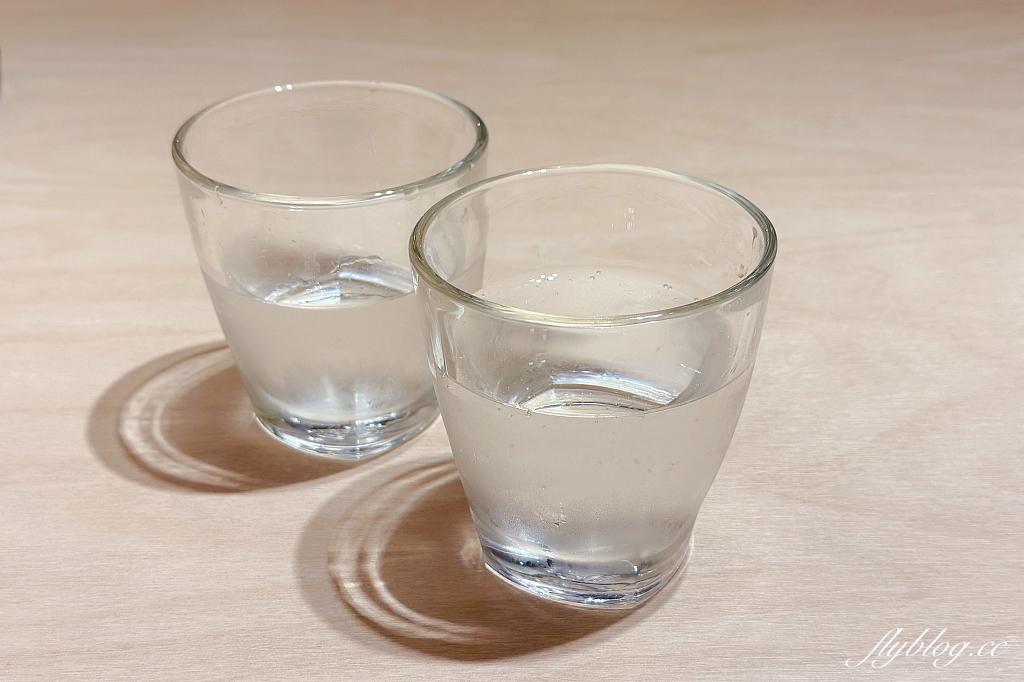 台中東區｜京都勝牛，來自日本現炸60秒的美味，台中第一間在LaLaport北館 @飛天璇的口袋