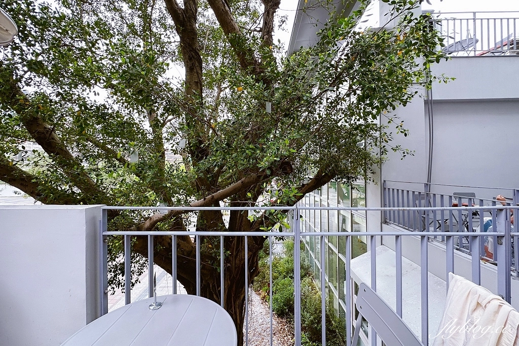 台北信義｜BRUN不然-信義店．台北森林系早午餐，陽台舒適用餐空間 @飛天璇的口袋