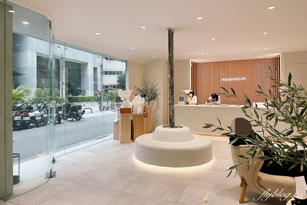 台北大安|時飴 Approprie 仁愛圓環店,旗艦店終於有內用,朋友推薦台北最好吃的千層蛋糕 @飛天璇的口袋 台北大安|時飴 Approprie 仁愛圓環店,旗艦店終於有內用,朋友推薦台北最好吃的千層蛋糕 @飛天璇的口袋