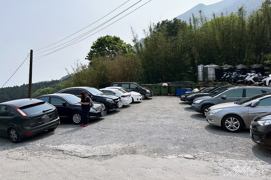 台北北投｜青菜園．陽明山超人氣土雞城，不能訂位平日中午也是大排長龍 @飛天璇的口袋