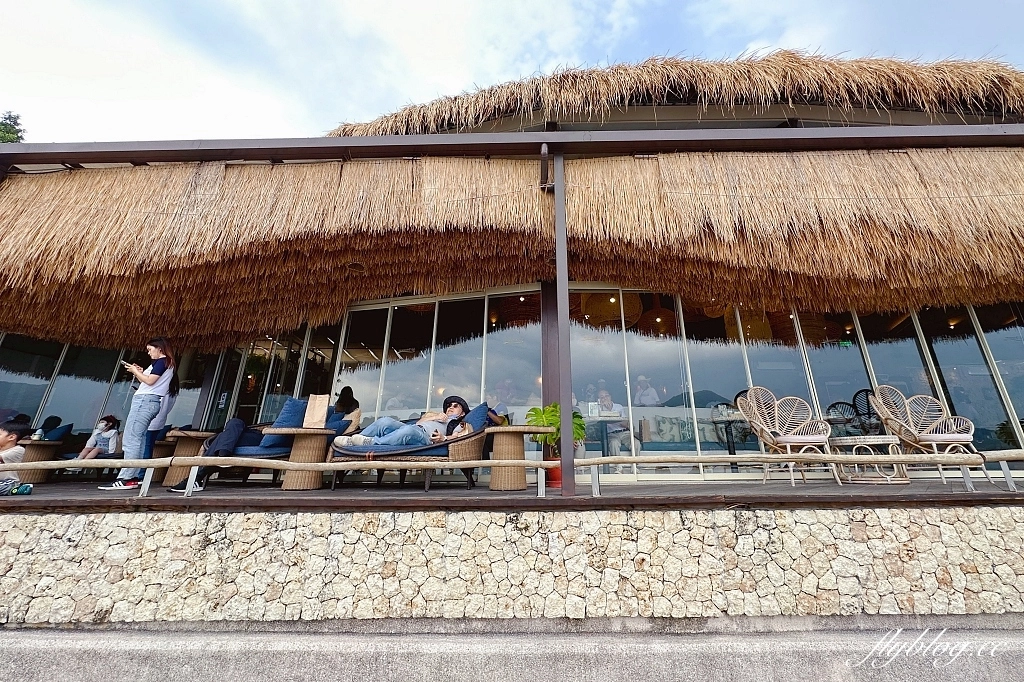 新北淡水｜水灣餐廳waterfront 榕堤店，淡水最美景觀餐廳，感受濃濃峇里島風情(附菜單) @飛天璇的口袋