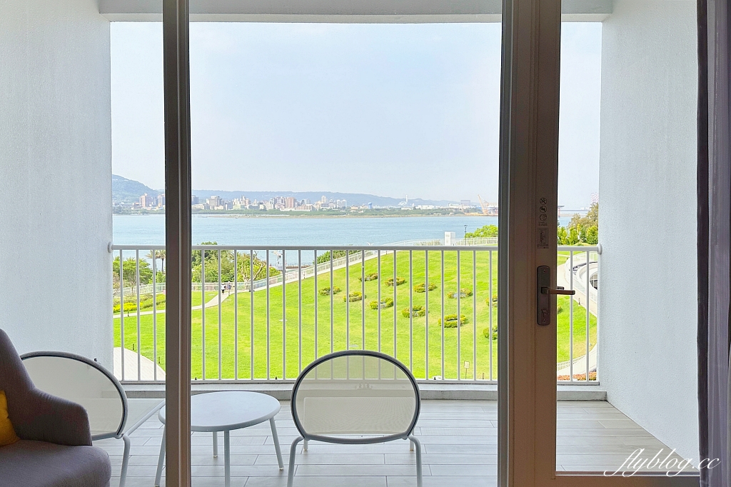 新北淡水｜將捷金鬱金香酒店，房間陽台正對淡水河美景，結合飯店商場和電影院 @飛天璇的口袋