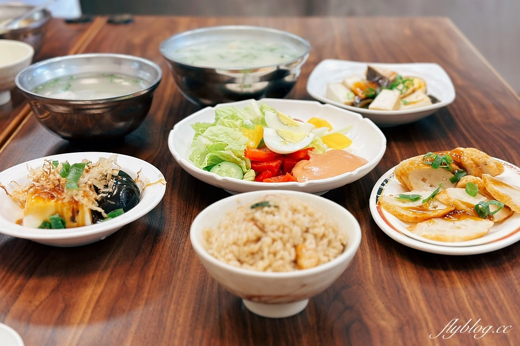 台中北區｜鮮魚鱻蝦仁飯，台中米其林必比登推薦，北屯監理所旁邊小吃美食 @飛天璇的口袋