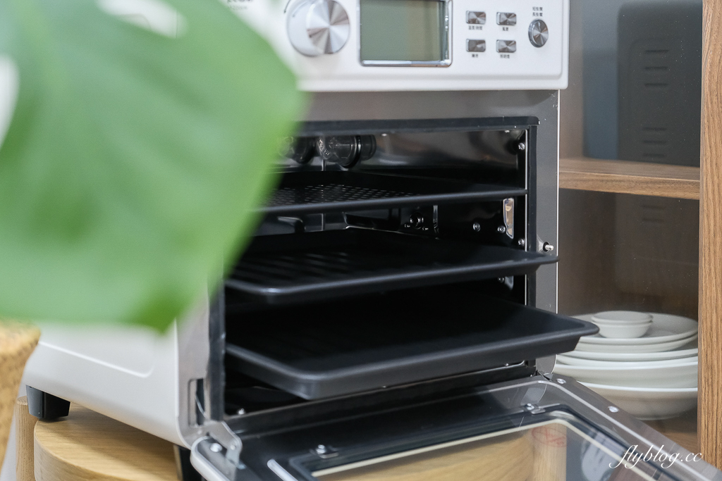 【鍋寶氣炸烤箱】鍋寶數位氣炸烤箱22L-贈配件組+湯鍋組，氣炸鍋、烤箱、燉鍋、果乾機、麵包機、燒烤盤&hellip;六機合一功能。 @飛天璇的口袋