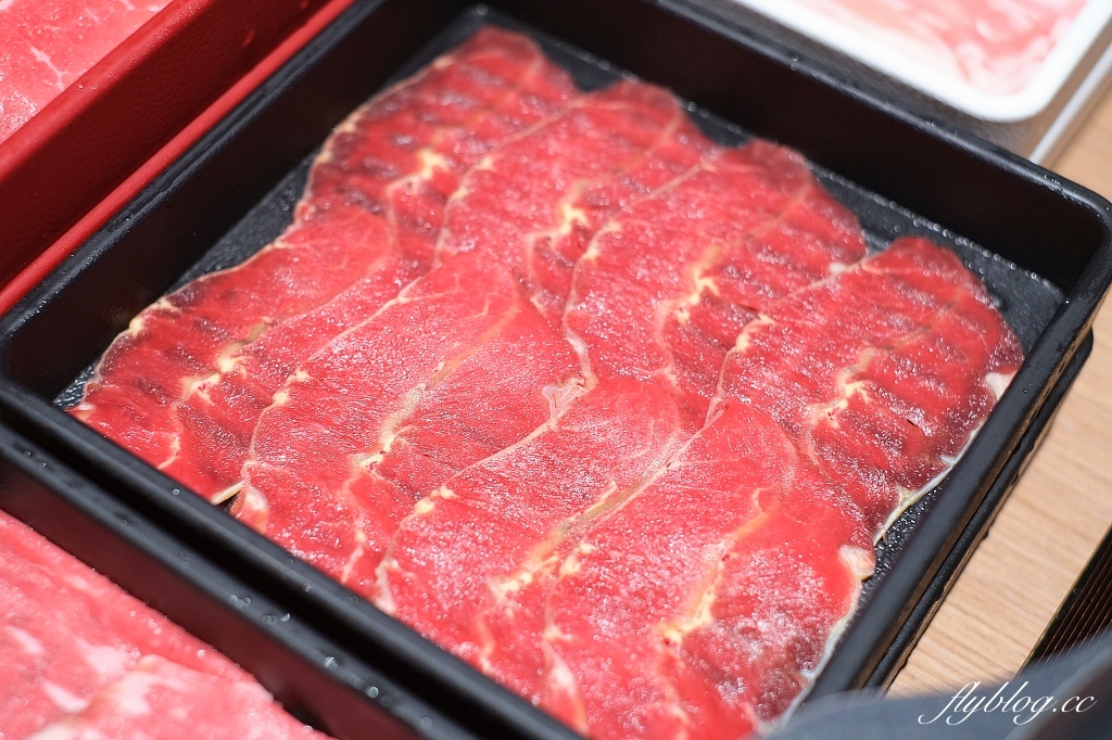 台中東區｜涮之華，498元以上火鍋吃到飽，涮乃葉升級版品牌，Lalaport北館美食推薦 @飛天璇的口袋