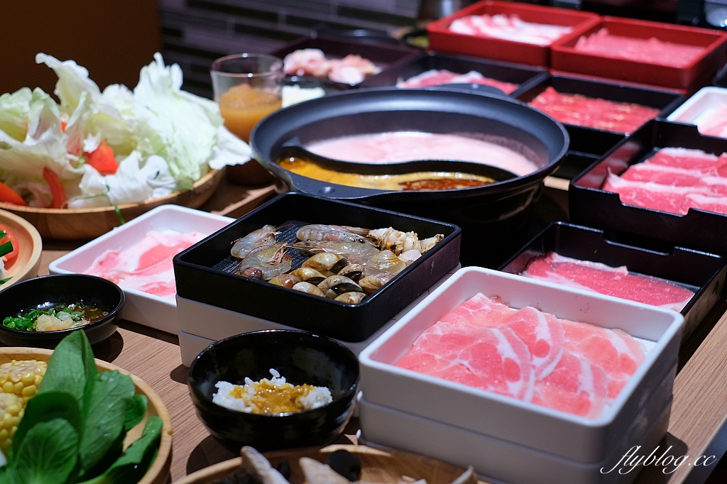 台中東區｜涮之華，498元以上火鍋吃到飽，涮乃葉升級版品牌，Lalaport北館美食推薦 @飛天璇的口袋