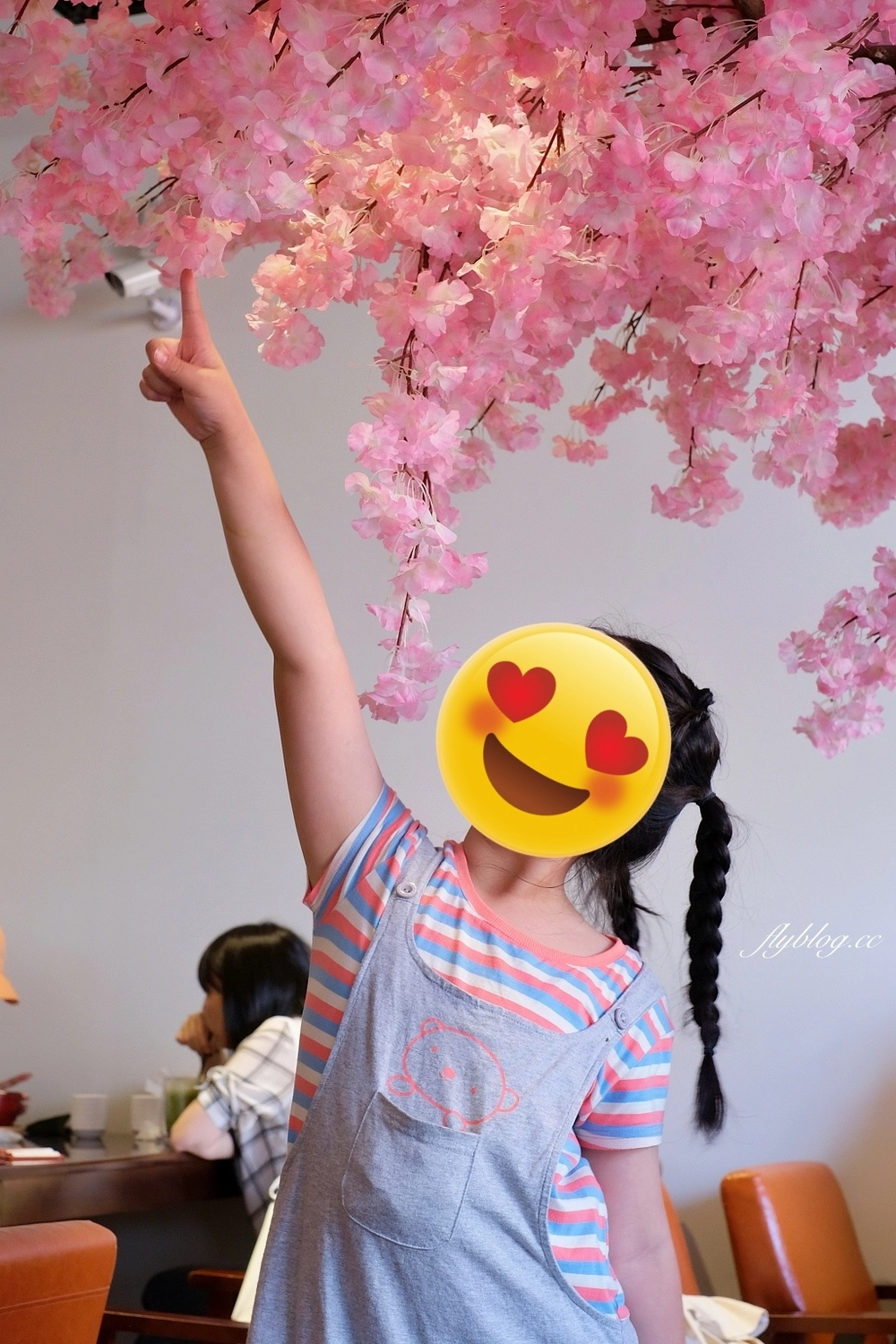 台中東區｜明森宇治抹茶專賣店，16年老字號抹茶名店，台中LaLaport北館下午茶甜點 @飛天璇的口袋