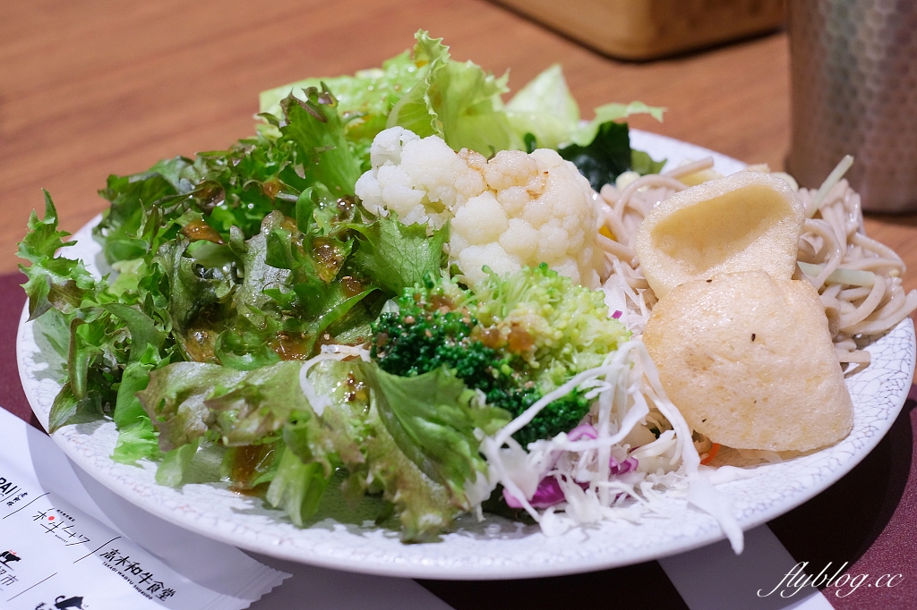 台中東區｜高木和牛食堂．乾杯集團新品牌，日風野菜自助吧吃到飽，LaLaport北館美食(附菜單) @飛天璇的口袋