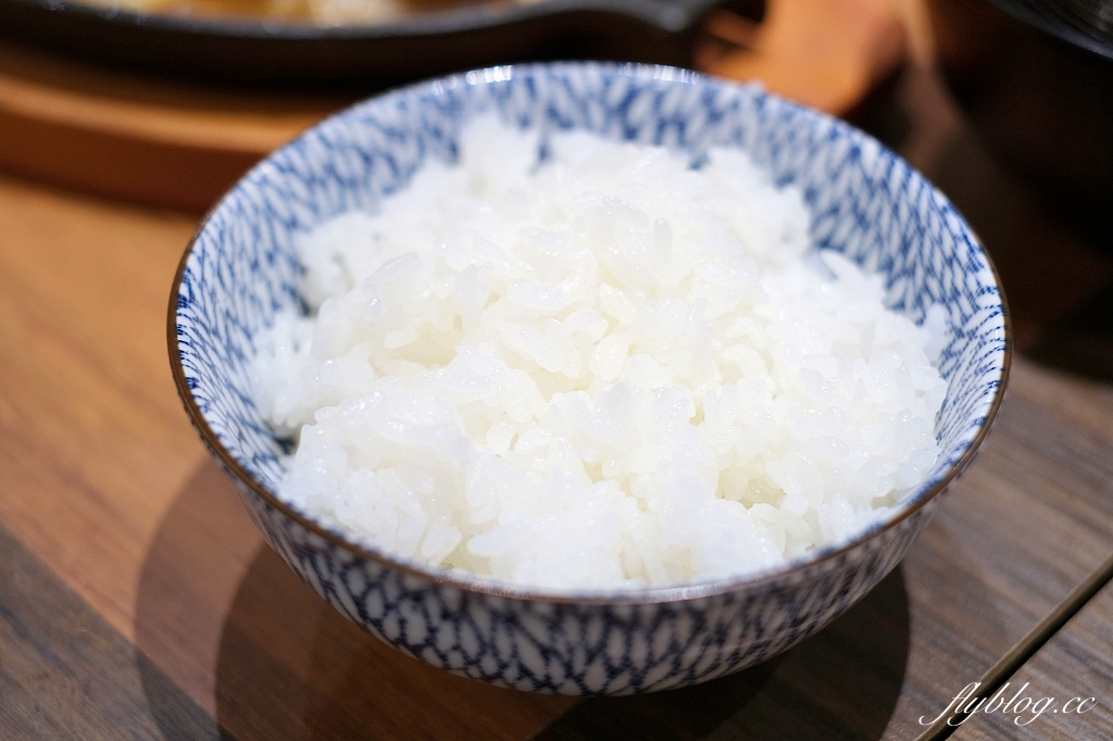 台中東區｜高木和牛食堂．乾杯集團新品牌，日風野菜自助吧吃到飽，LaLaport北館美食(附菜單) @飛天璇的口袋