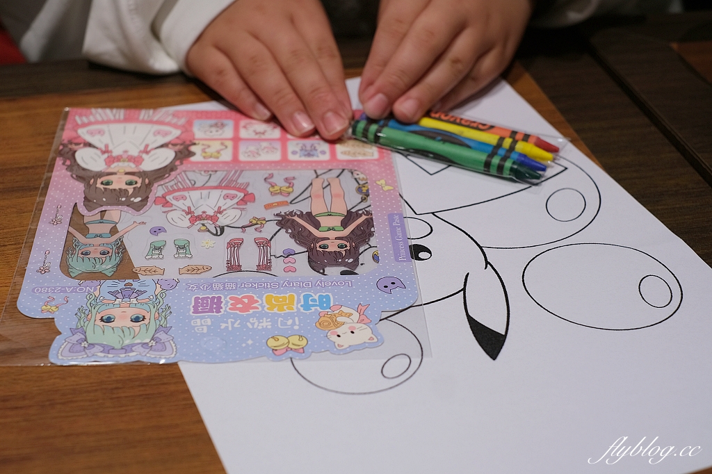 台中東區｜高木和牛食堂．乾杯集團新品牌，日風野菜自助吧吃到飽，LaLaport北館美食(附菜單) @飛天璇的口袋