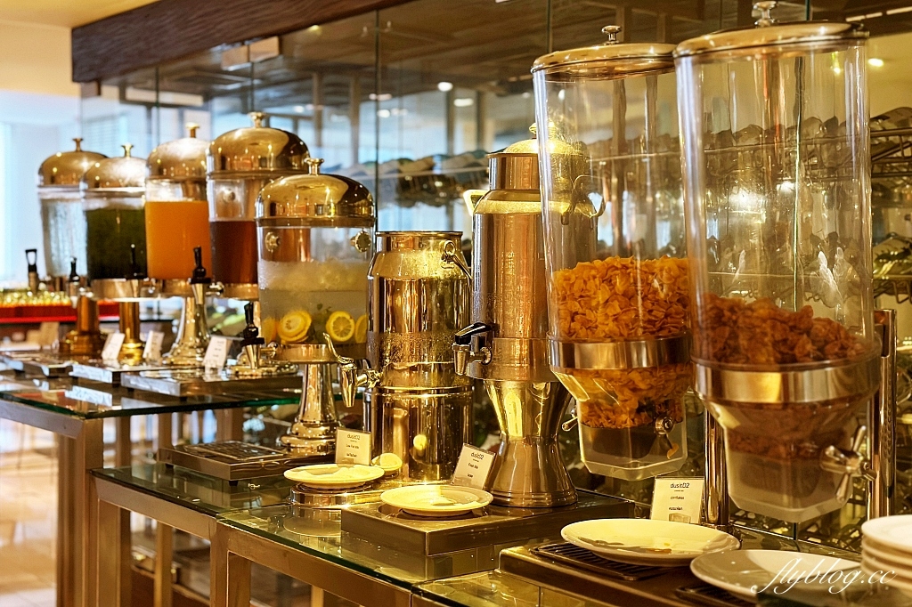 泰國清邁｜dusitD2 Chiang Mai，清邁老城區五星級酒店，門口就是夜市和7-11 @飛天璇的口袋