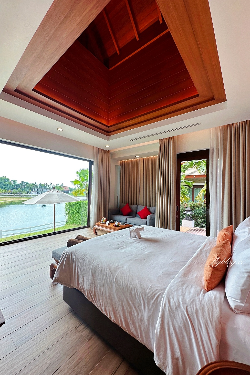 泰國清邁｜Thantara Resort Chiangmai，清邁頂級villa渡假村，獨棟小木屋享有私人游泳池 @飛天璇的口袋