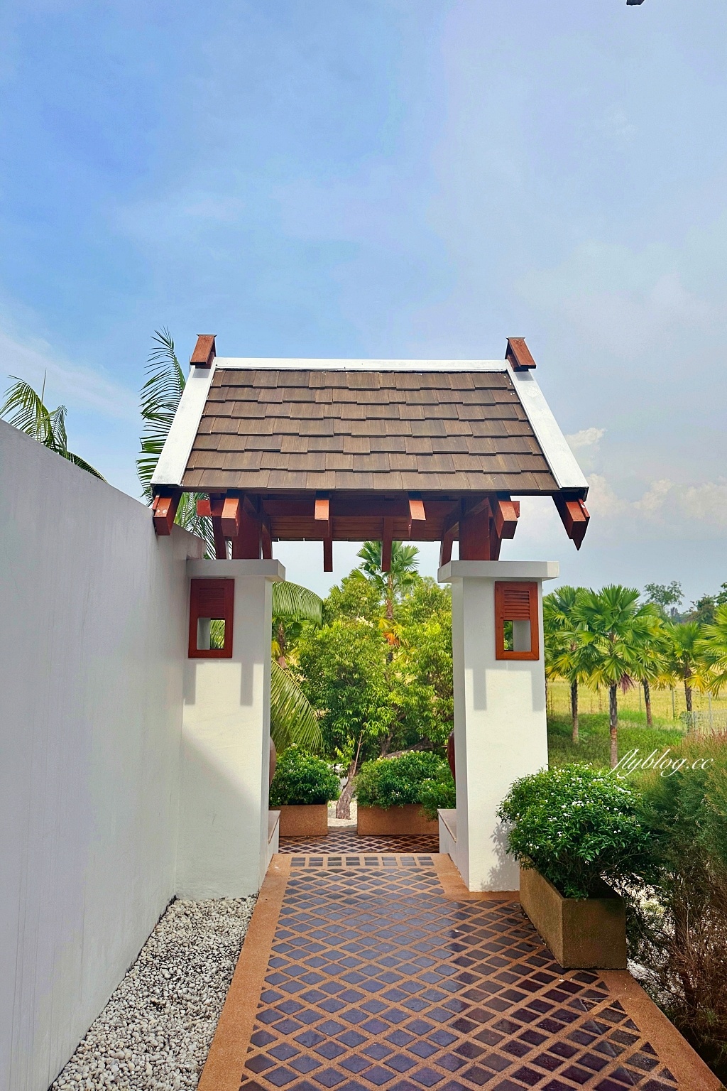 泰國清邁｜Thantara Resort Chiangmai，清邁頂級villa渡假村，獨棟小木屋享有私人游泳池 @飛天璇的口袋