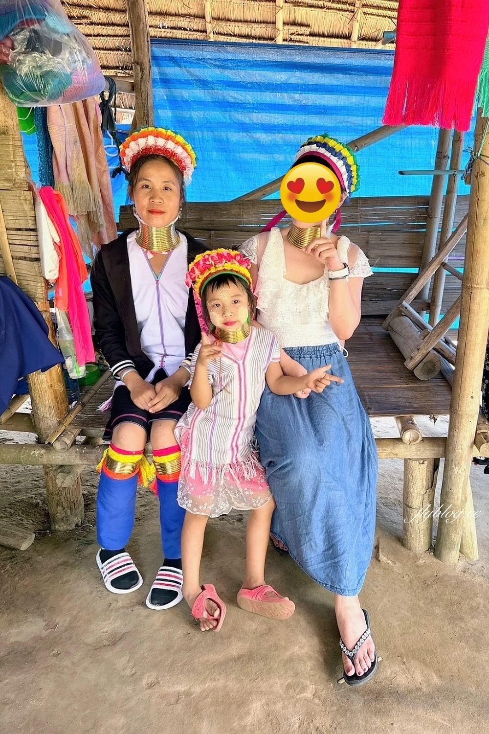 泰國清萊｜清邁一日遊，白廟、黑廟、藍廟和長頸族村，欣賞清萊的建築藝術 @飛天璇的口袋