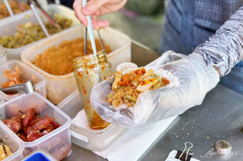台中北屯｜稻香肉排飯糰，多達23種口味可以選擇，北屯昌平路人氣飯糰 @飛天璇的口袋