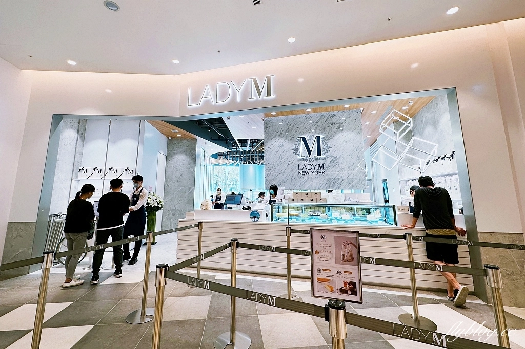 台中東區｜Lady M，來自美國紐約的殿堂級千層蛋糕，台中Lalaport北館美食(附菜單) @飛天璇的口袋