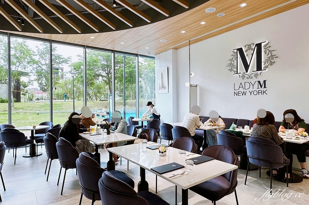 台中東區｜Lady M，來自美國紐約的殿堂級千層蛋糕，台中Lalaport北館美食(附菜單) @飛天璇的口袋