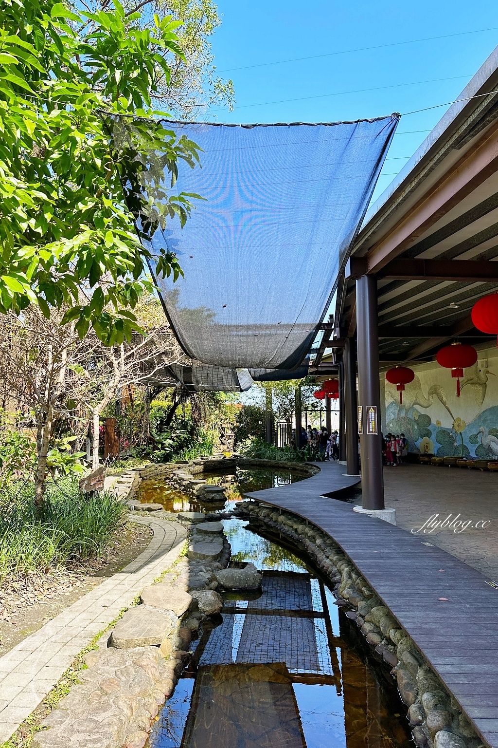 宜蘭蘇澳｜一米特米食點心觀光工廠，夏天泡冷泉、玩樹屋，還可以DIY雪莓娘、買伴手禮 @飛天璇的口袋