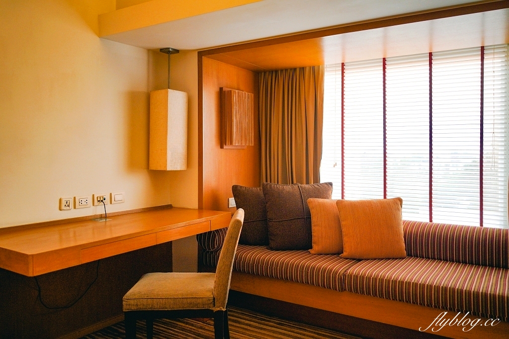 泰國清邁｜dusitD2 Chiang Mai，清邁老城區五星級酒店，門口就是夜市和7-11 @飛天璇的口袋