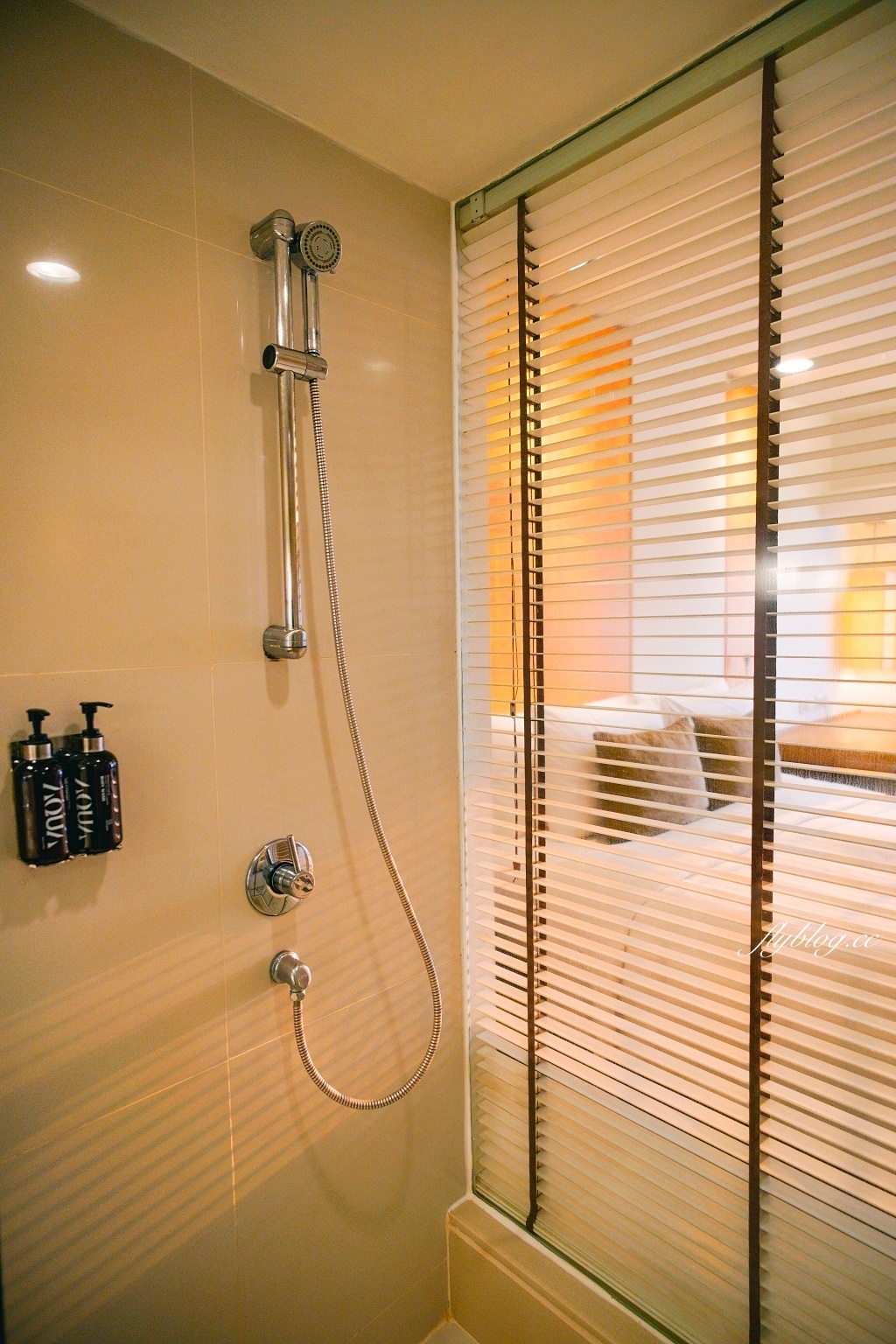 泰國清邁｜dusitD2 Chiang Mai，清邁老城區五星級酒店，門口就是夜市和7-11 @飛天璇的口袋