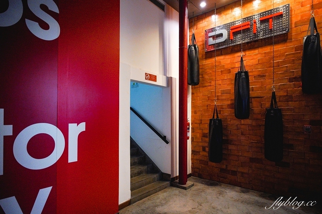 泰國清邁｜dusitD2 Chiang Mai，清邁老城區五星級酒店，門口就是夜市和7-11 @飛天璇的口袋