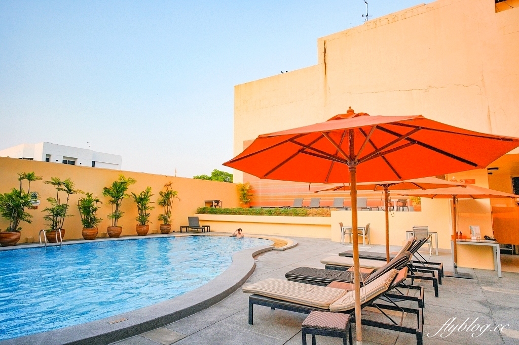 泰國清邁｜dusitD2 Chiang Mai，清邁老城區五星級酒店，門口就是夜市和7-11 @飛天璇的口袋