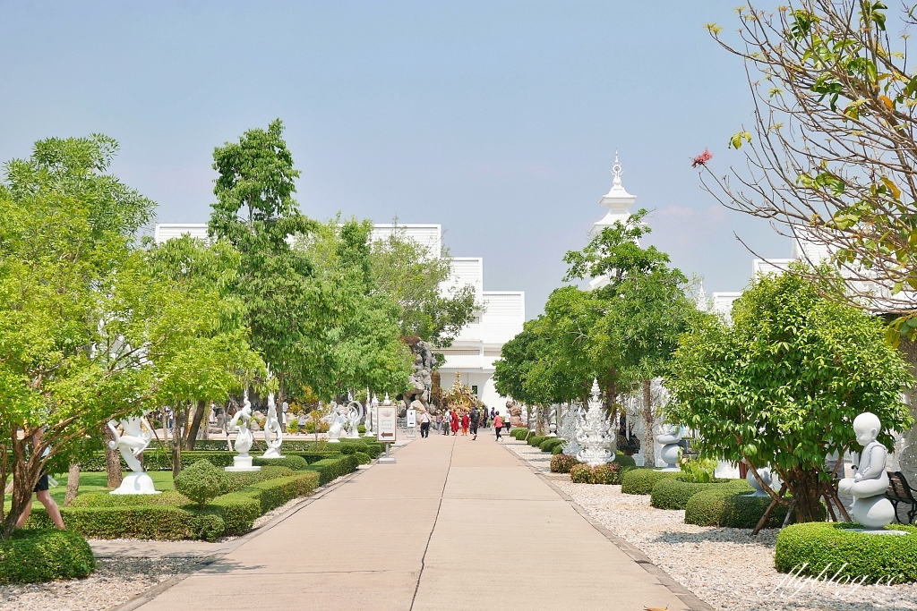 泰國清萊｜清邁一日遊，白廟、黑廟、藍廟和長頸族村，欣賞清萊的建築藝術 @飛天璇的口袋
