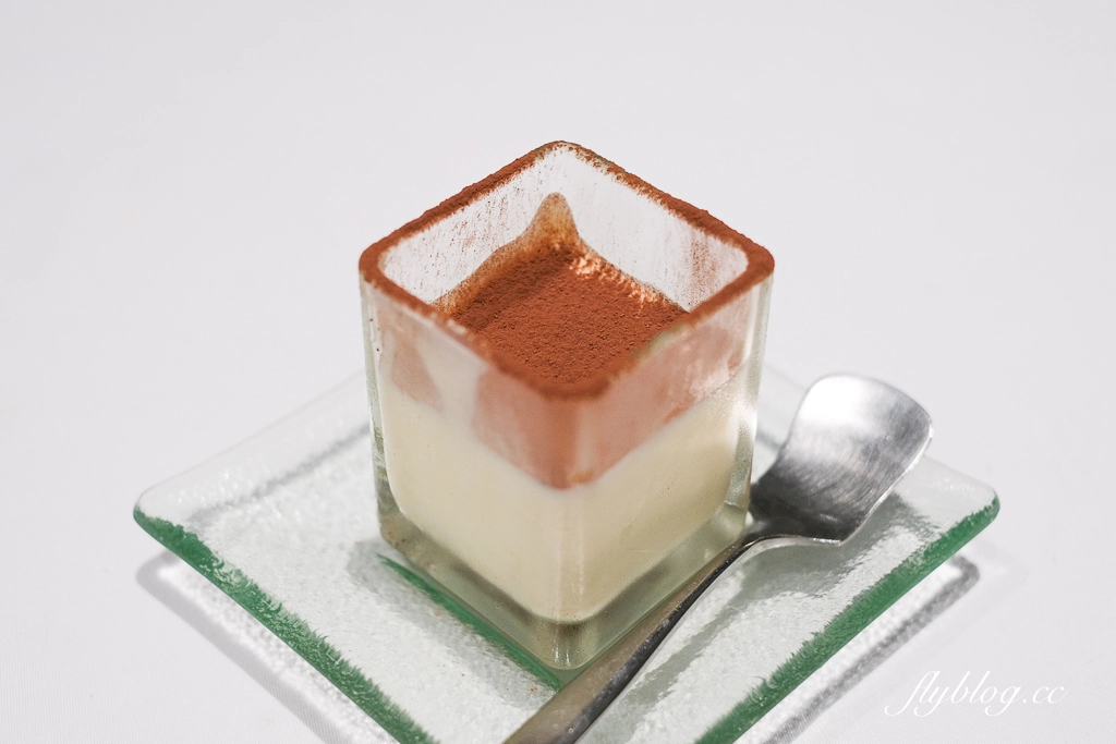 台中南屯｜金磚極品牛排．台中七期老字號牛排館，商業午餐1280元起 @飛天璇的口袋