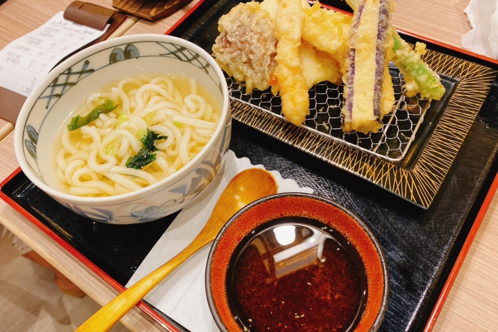 台中東區｜博多天麩羅山海，來自日本九州天麩羅專賣，明太子和高菜免費吃到飽 @飛天璇的口袋