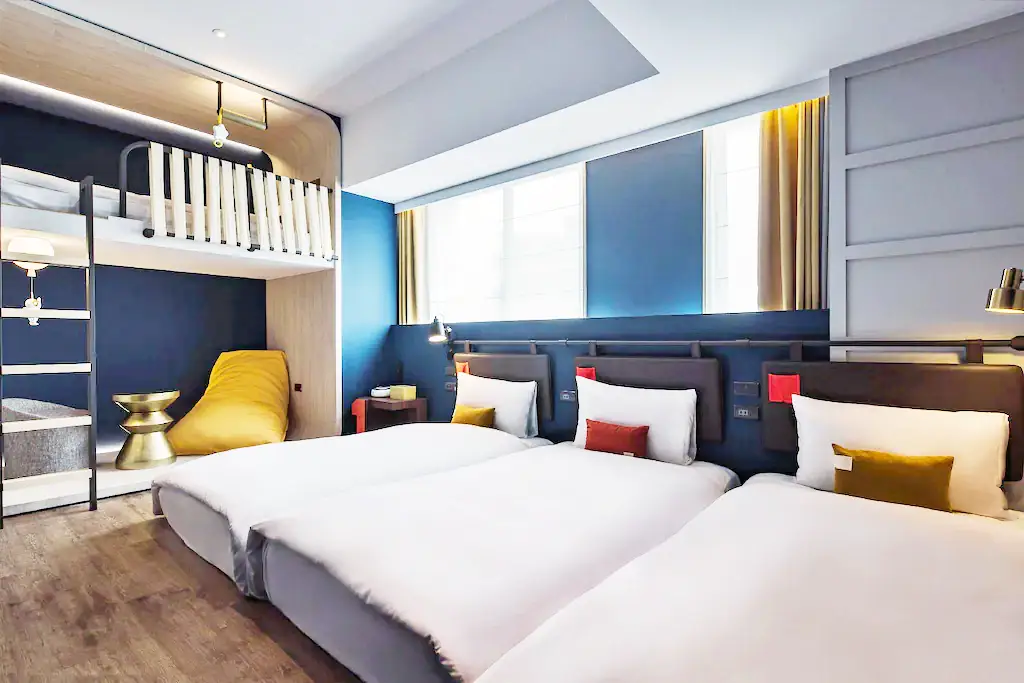 台中中區｜悅樂旅店 OLAH Poshtel，台中火車站商圈飯店，遠雄集團年輕旅店新品牌 @飛天璇的口袋