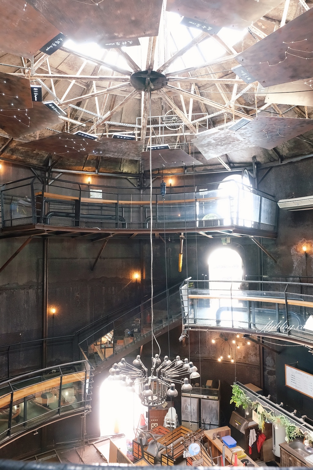 台南仁德｜十鼓文創園區．百年歷史的糖廠風華重現，打造成哈利波特的魔法世界 @飛天璇的口袋