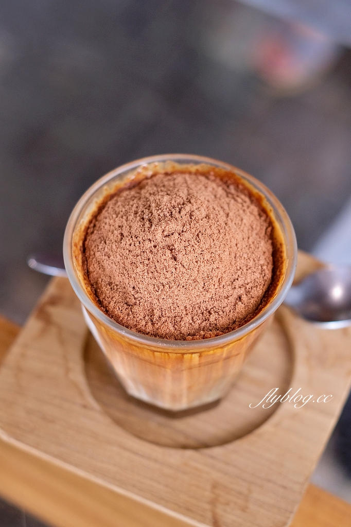 泰國清邁｜The Baristro Asian Style，清邁市郊的玻璃屋咖啡館，充滿日式禪風的建築美學 @飛天璇的口袋