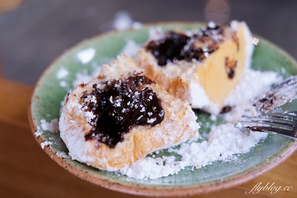 泰國清邁｜The Baristro Asian Style，清邁市郊的玻璃屋咖啡館，充滿日式禪風的建築美學 @飛天璇的口袋