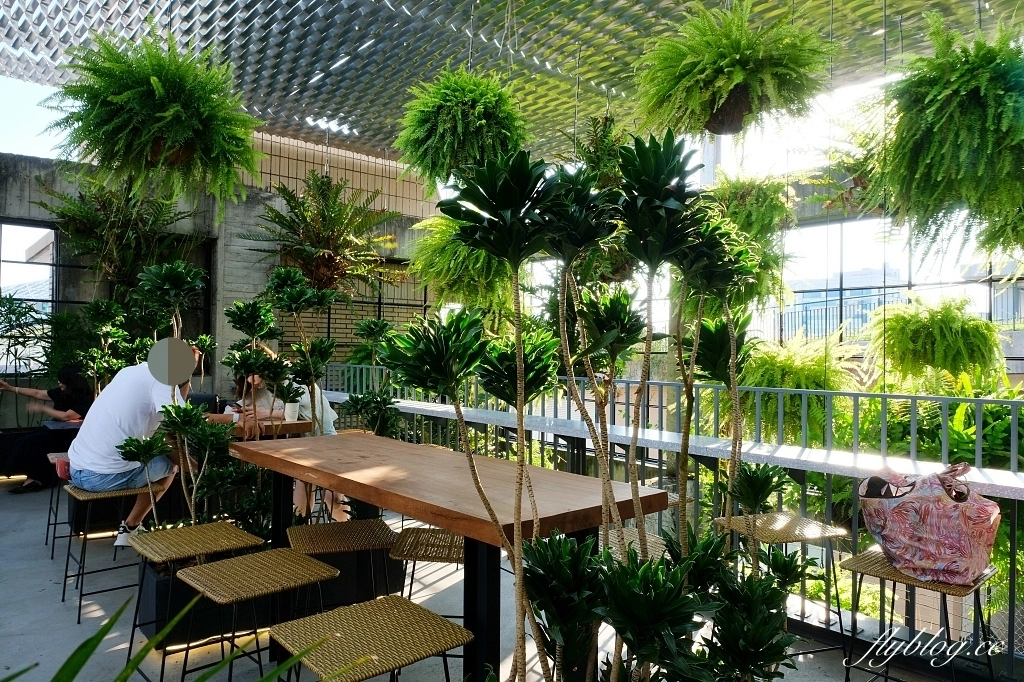 台南中西｜南埕衖事，8層樓森林系玻璃屋建築美學，日本建築大師藤本壯介規劃 @飛天璇的口袋