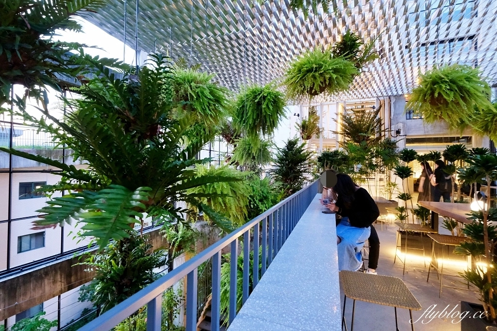 台南中西｜南埕衖事，8層樓森林系玻璃屋建築美學，日本建築大師藤本壯介規劃 @飛天璇的口袋