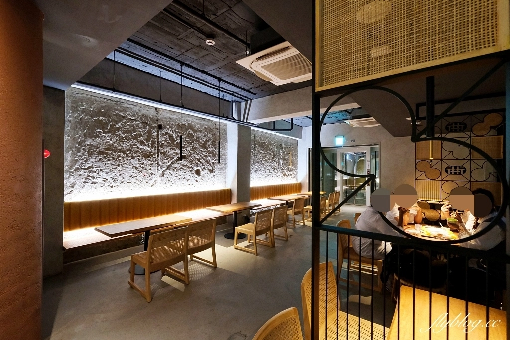 台南中西｜南埕衖事，8層樓森林系玻璃屋建築美學，日本建築大師藤本壯介規劃 @飛天璇的口袋