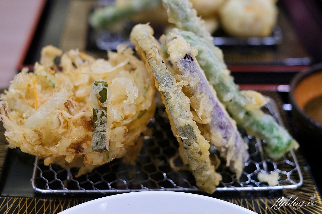 台中東區｜博多天麩羅山海，來自日本九州天麩羅專賣，明太子和高菜免費吃到飽 @飛天璇的口袋