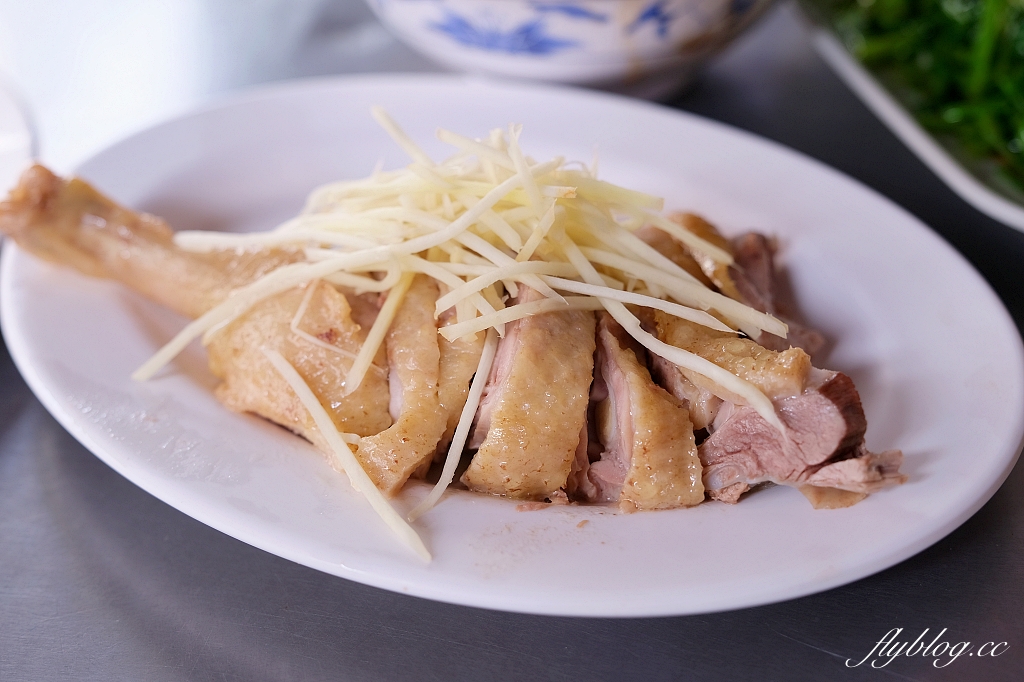 高雄鹽埕｜鴨肉本，二老闆的店，聽說在地人都吃這間 @飛天璇的口袋