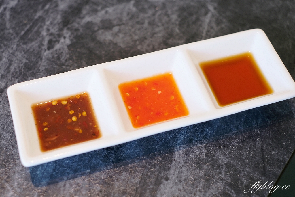 南投草屯｜唯真燒肉，座落於草屯田野間，融入泰式風味的燒肉餐廳 @飛天璇的口袋